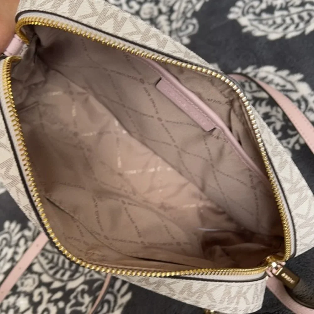 Michael Kors Jet Set Item Large East West Zip Chain Crossbody Powder Blush Multi - Picture 13 of 16